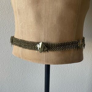 Gold Chain Belt with Geometric Accents